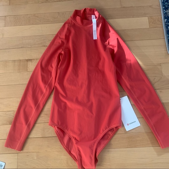 Lululemon will the wave one-piece poppy coral - Picture 4 of 6